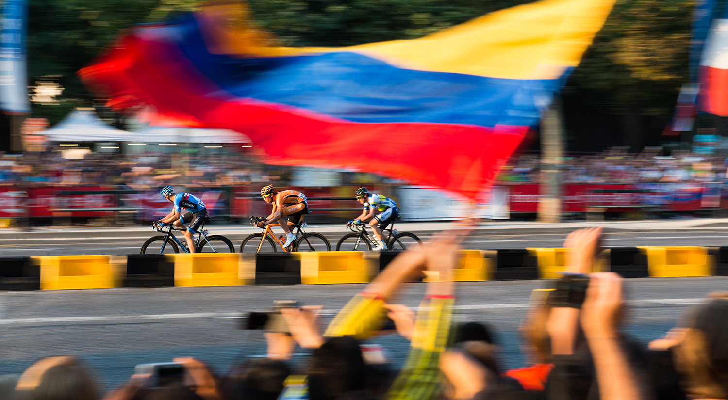 Breakaway on the Champs-Élysées, Tour de France - Stage 21, 2013