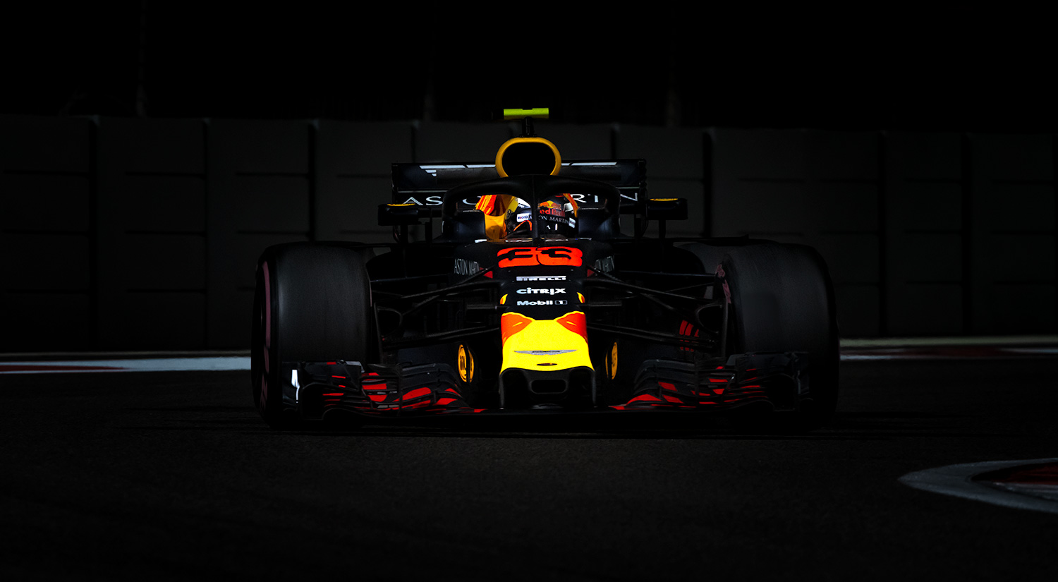 Max Verstappen - Red Bull Racing, Abu Dhabi,  2018