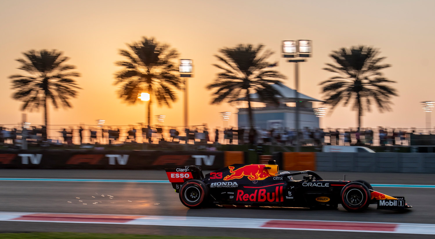 Max Verstappen - Red Bull Racing, Yas Marina Circuit, 2021