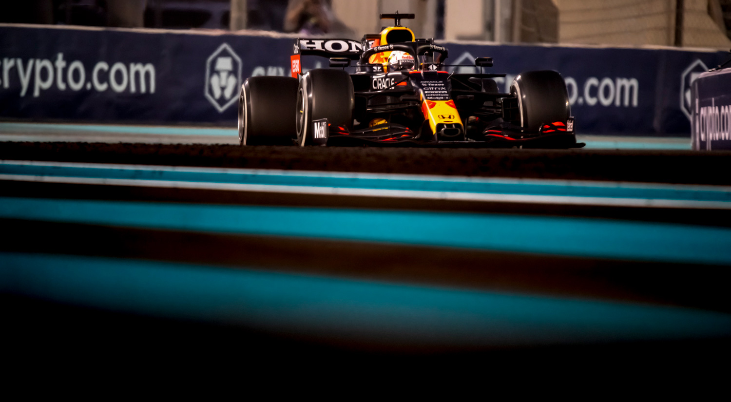 Max Verstappen - Red Bull Racing, Yas Marina Circuit, 2021