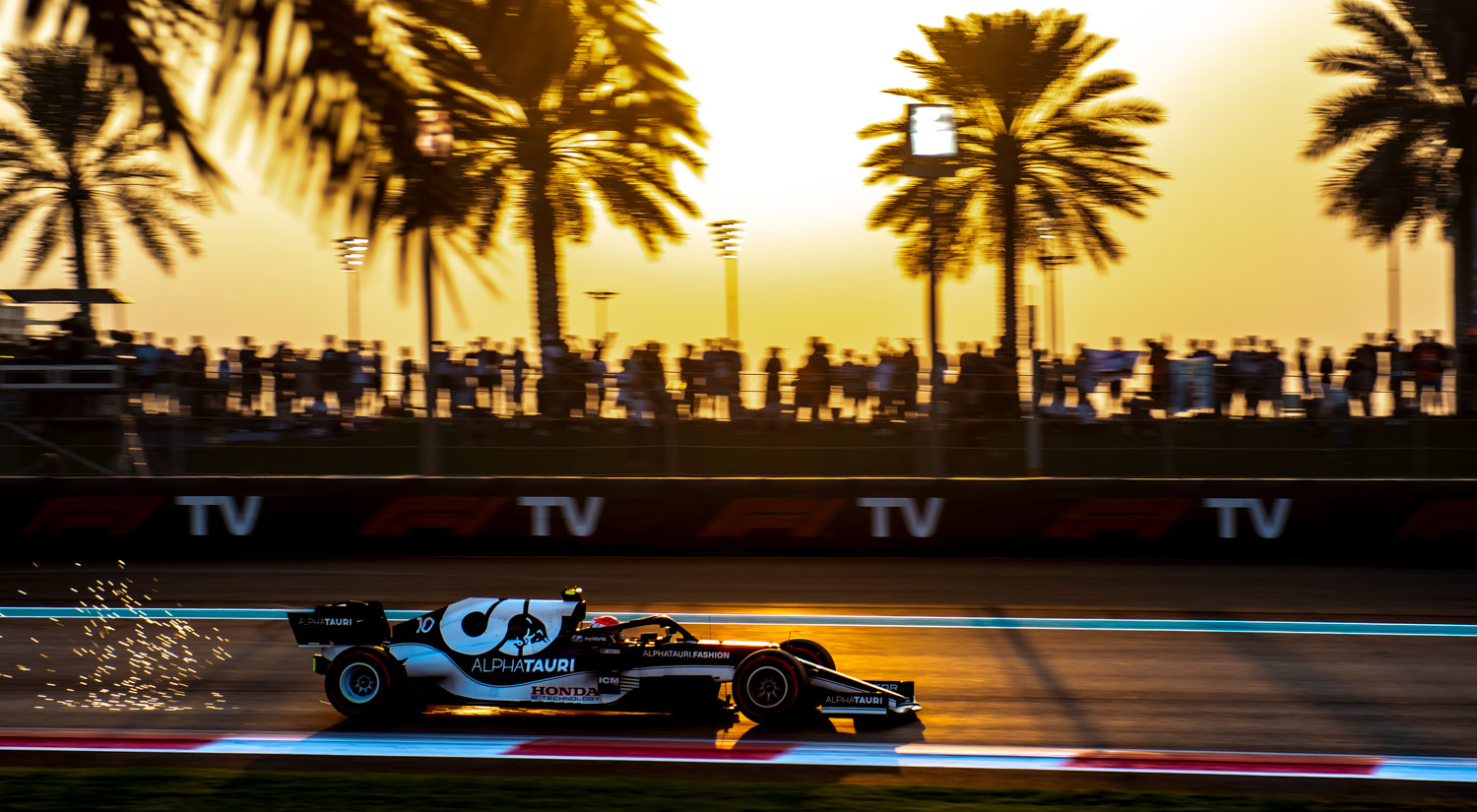 Pierre Gasly - Scuderia AlphaTauri, Yas Marina Circuit, 2021