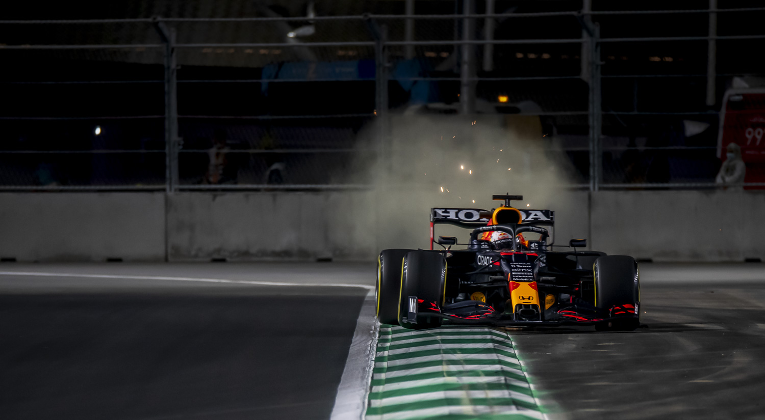 Max Verstappen - Red Bull Racing, Jeddah Corniche Circuit, 2021