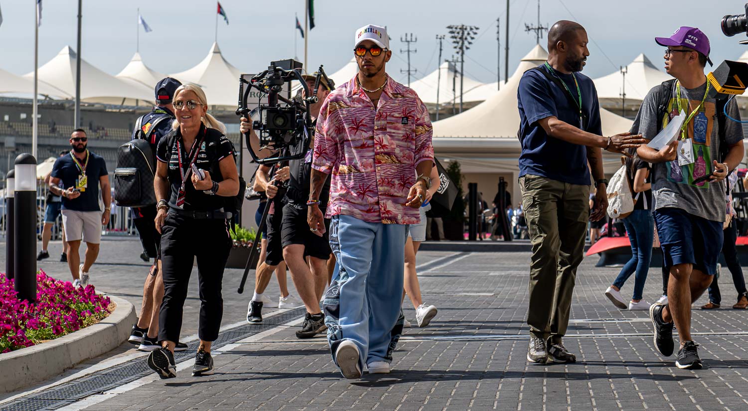 Lewis Hamilton - Mercedes, Yas Marina, 2022
