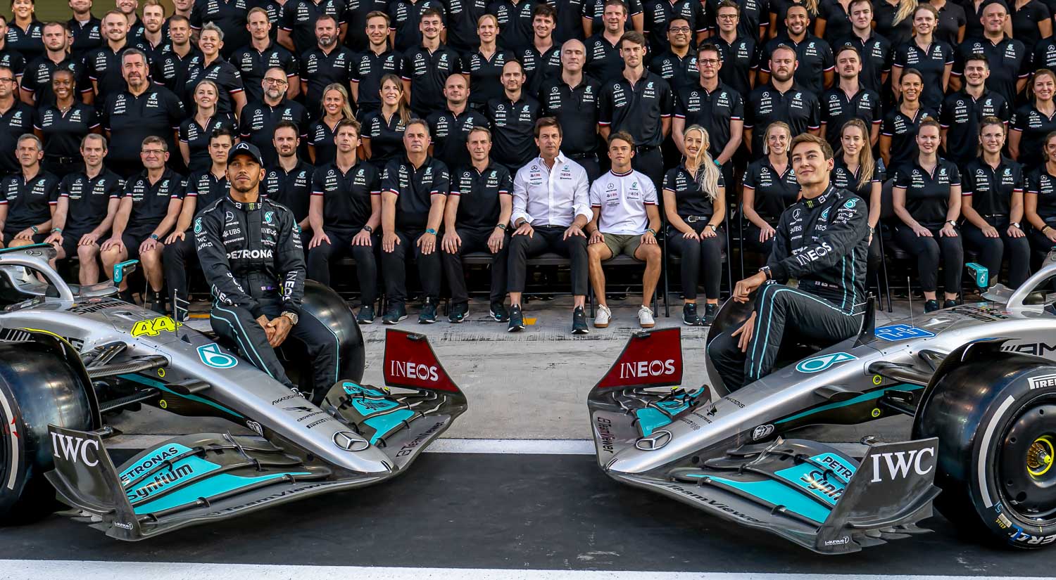 Lewis Hamilton and George Russell, Yas Marina, 2022