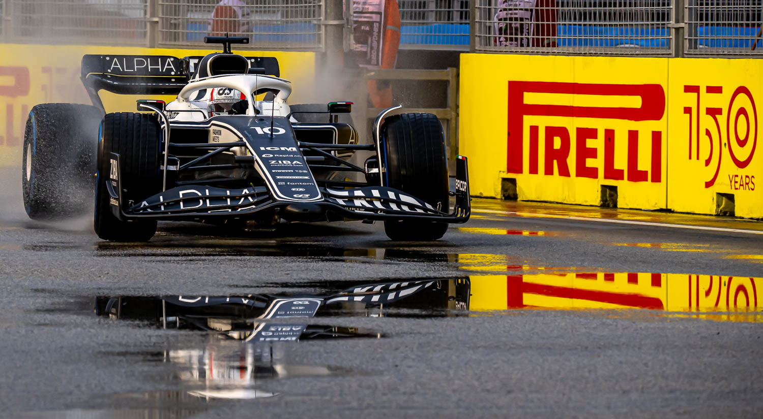 Pierre Gasly - AlphaTauri, Marina Bay, 2022